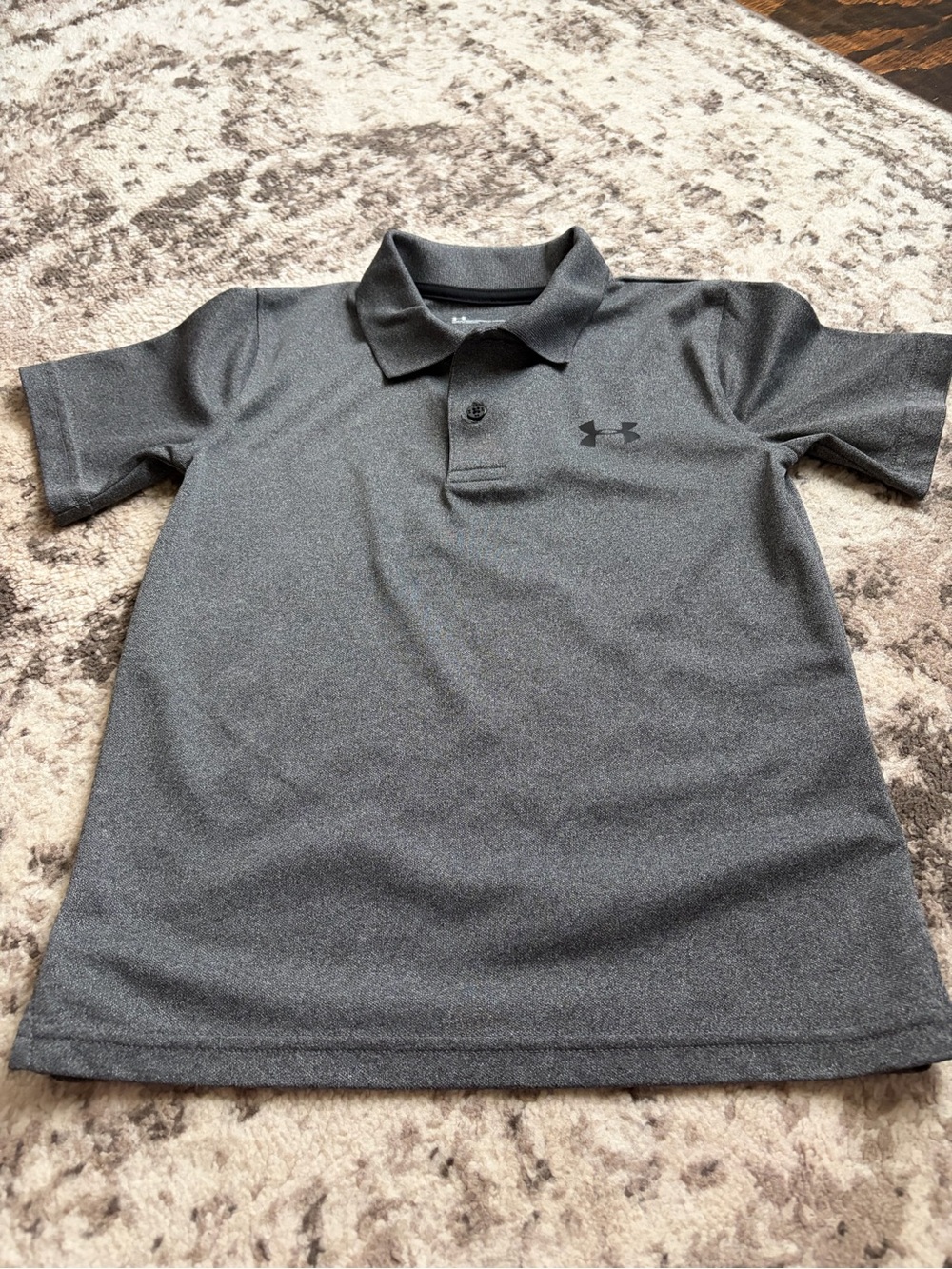 NWOT Boys Under Armour Size 7